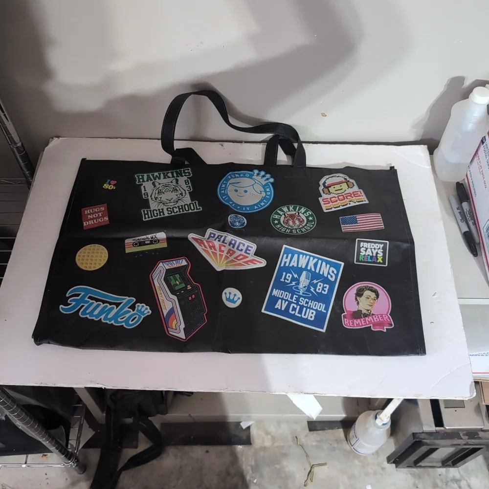 Funko Fundays Retro Arcade Tote Bag – Large 24x15x9 – Black/Blue - Picture 13 of 14